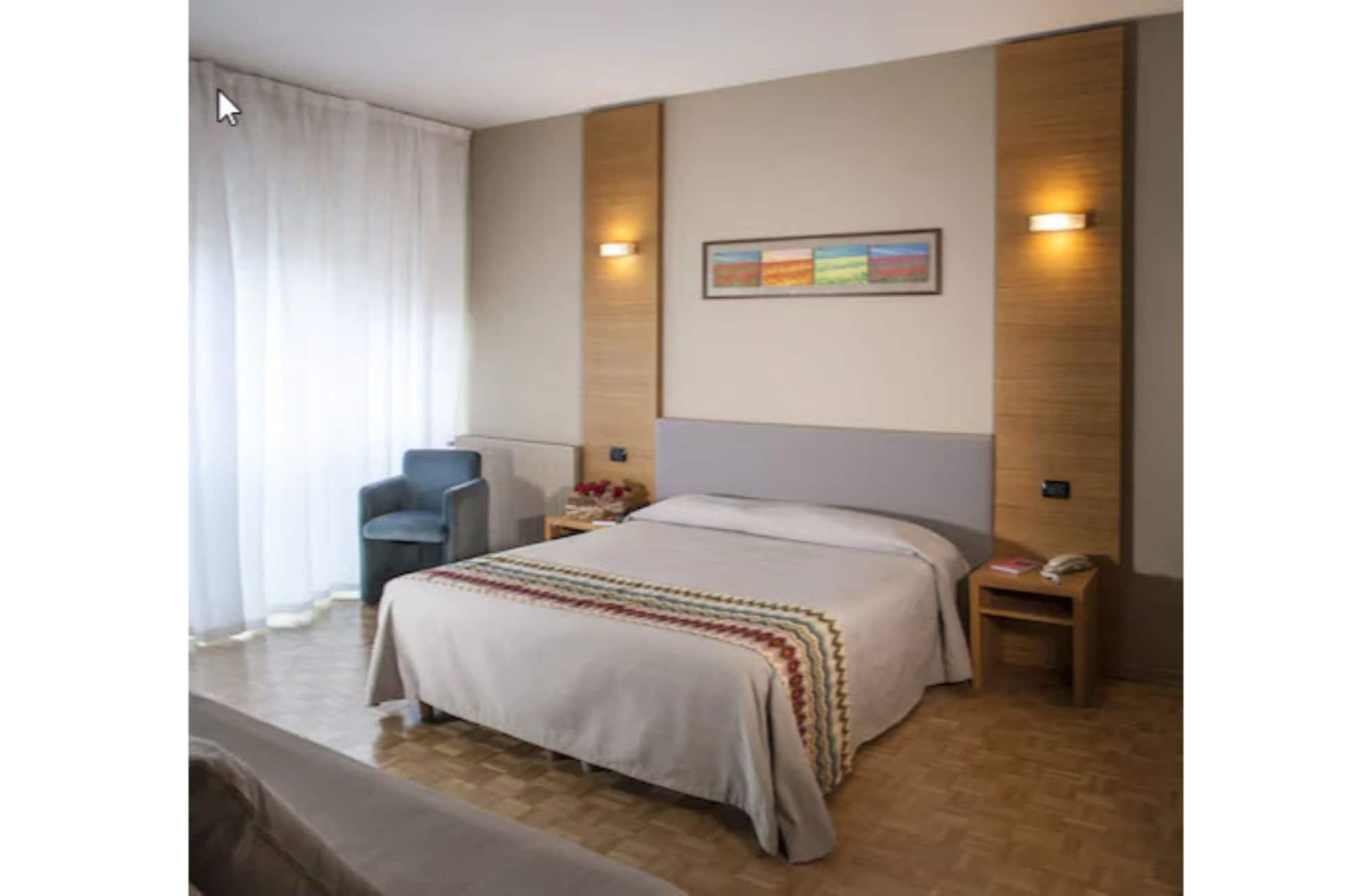 Hotel Clarici Сполето Екстериор снимка