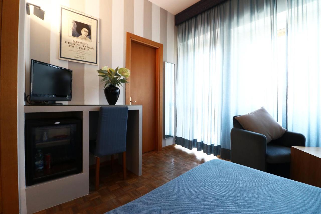 Hotel Clarici Сполето Екстериор снимка