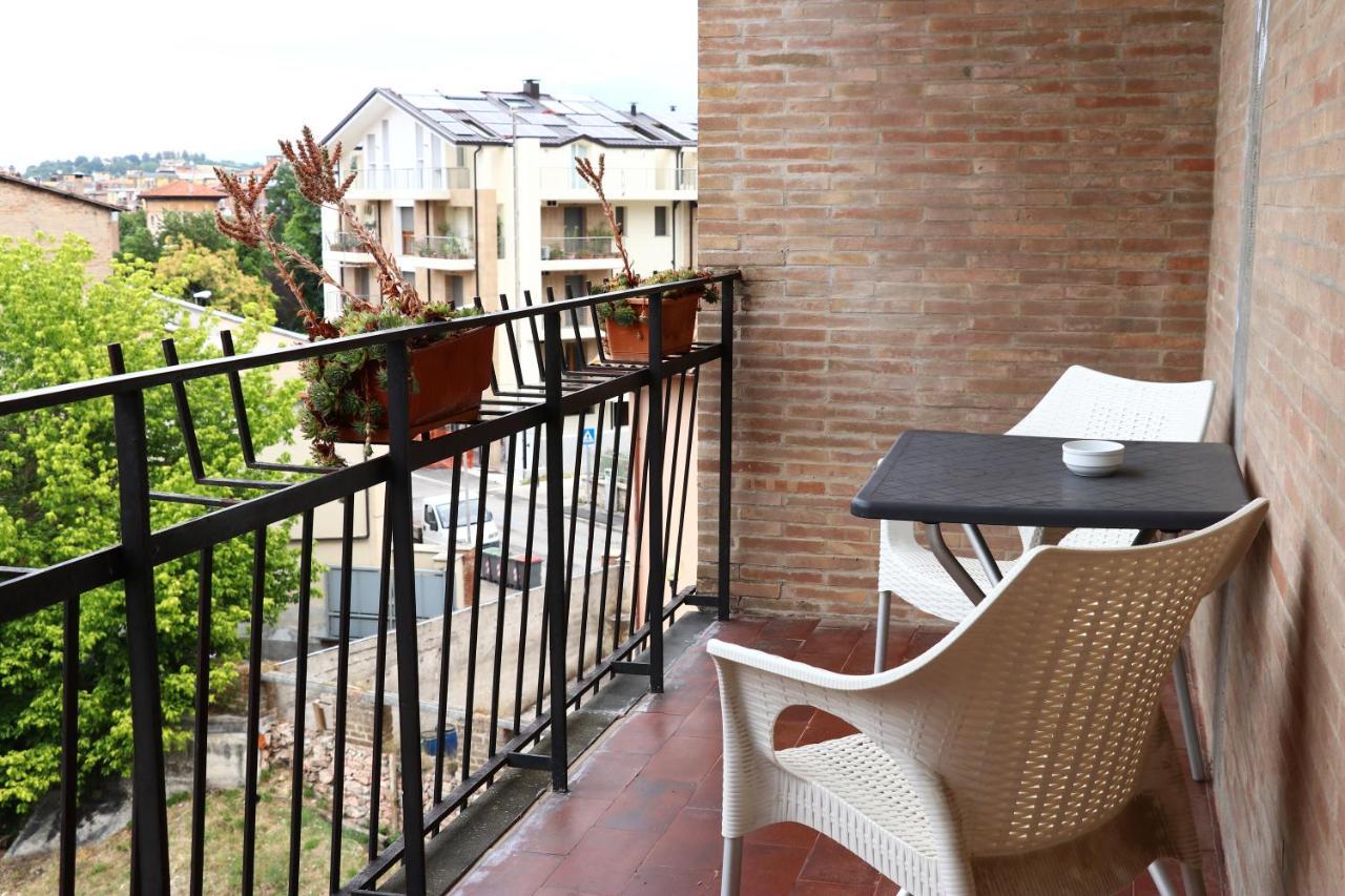 Hotel Clarici Сполето Екстериор снимка